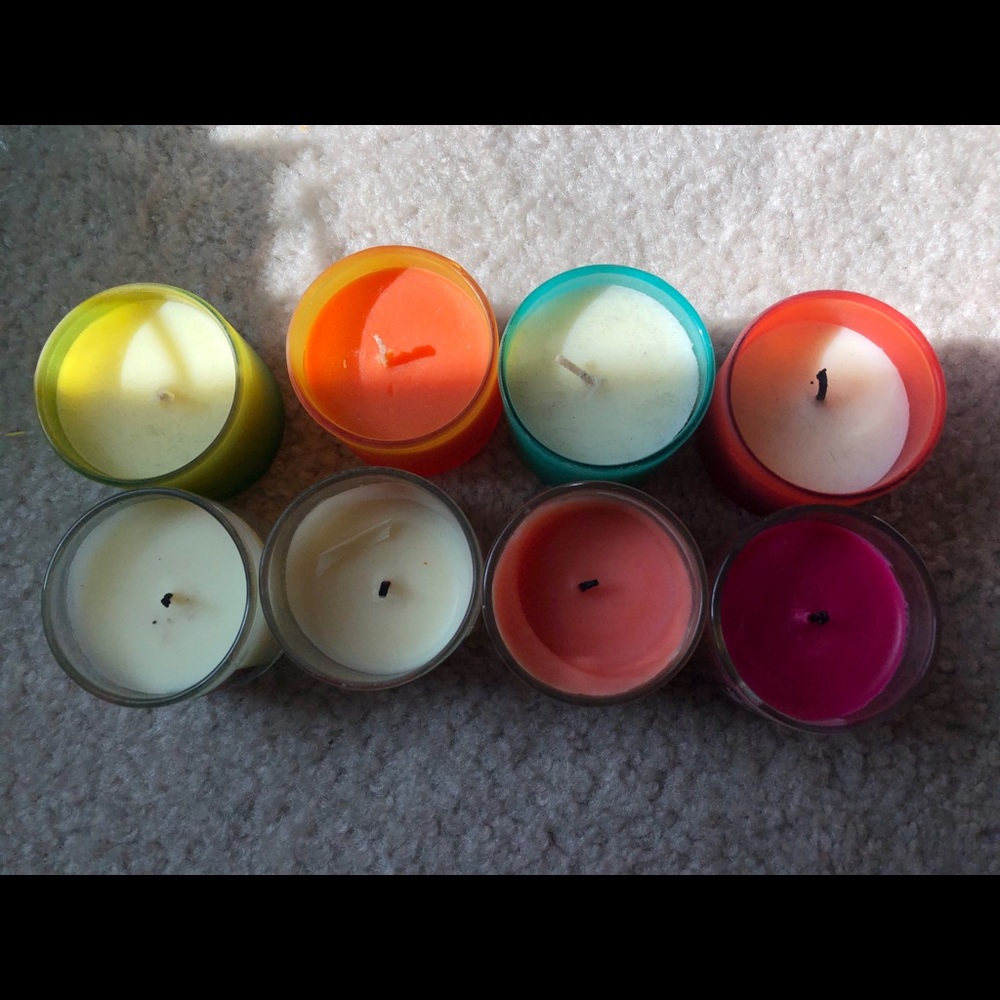 Bath and Bodyworks set of 8 mini summer candles